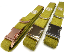Load image into Gallery viewer, Amazon Moss Harris Tweed Dog Collar
